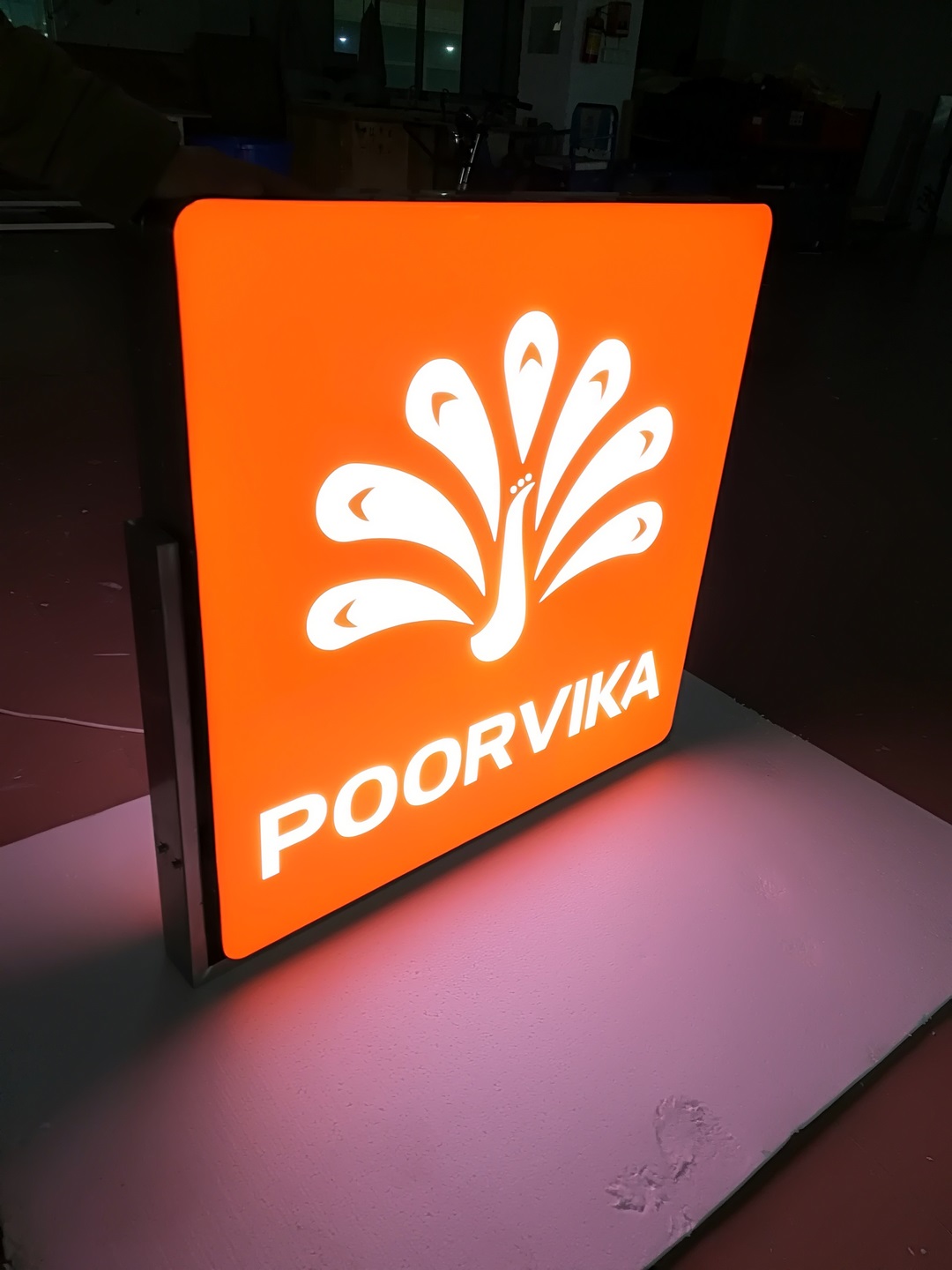 樹脂發(fā)光字